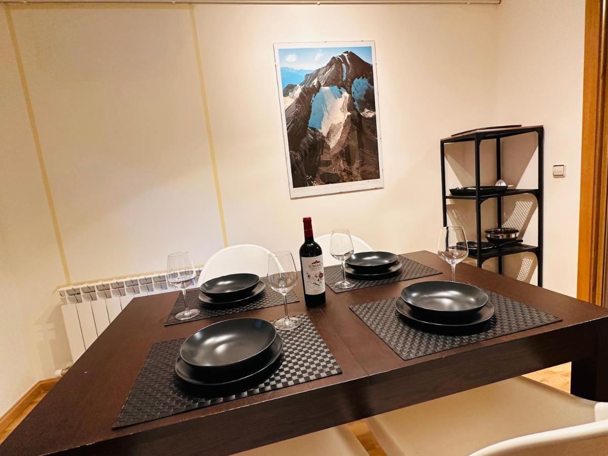 Lozano Apartment *