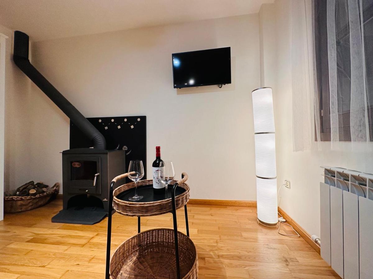 Lozano Apartment Parzan